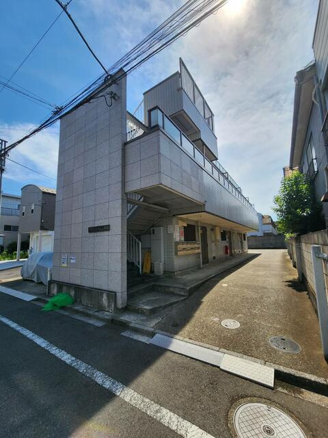 アーバンハイム上用賀の駐車場| 
