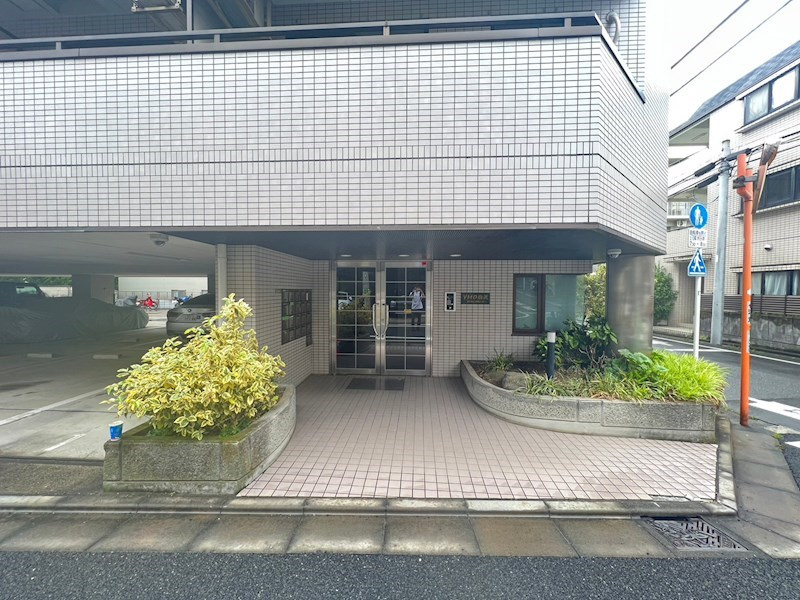 ＹＭＯ駒沢のエントランス