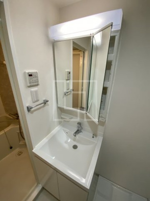 【洗面所】 | セイル淀屋橋 | セイル淀屋橋　独立洗面化粧台