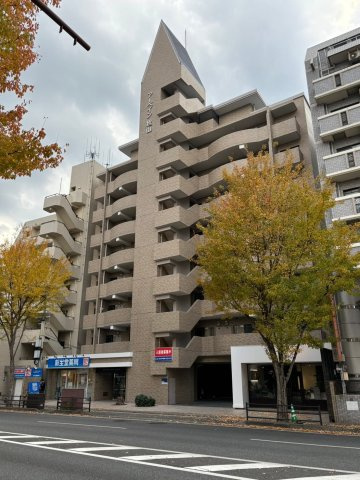 アーベイン秋山