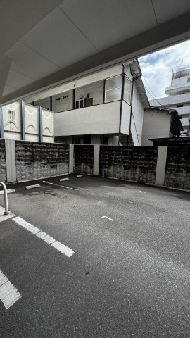 アース・フレンドリー大濠の駐車場