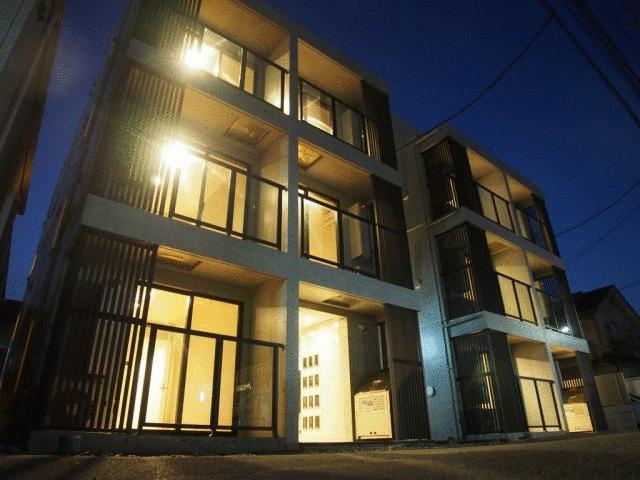 VERT　COURT　SANGENJAYA　SOUTHの外観