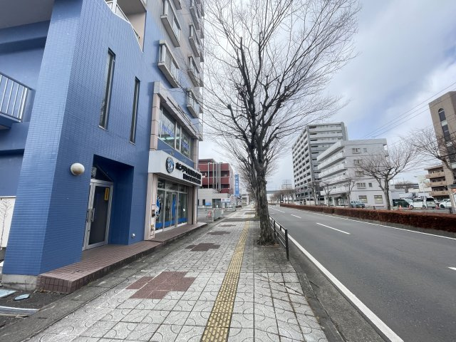 想定年間賃料2,067.6万　想定利回り10.33％　鉄筋コンクリート造の周辺