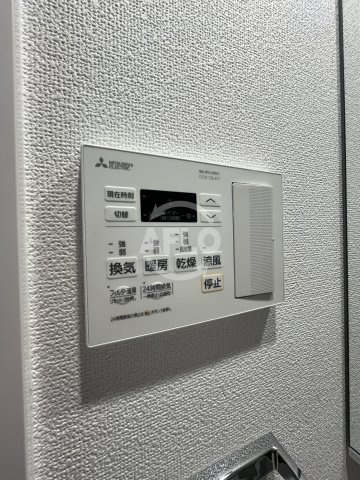 クレアグレイス岸里の設備|クレアグレイス岸里　浴室乾燥機