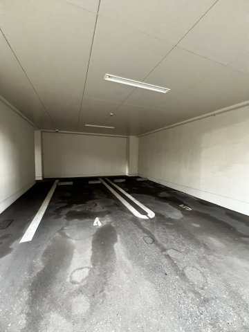 アイティーオー元町 の駐車場