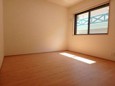【洋室】 | グリーンフォレスト西宮６ | 広々とした洋室です