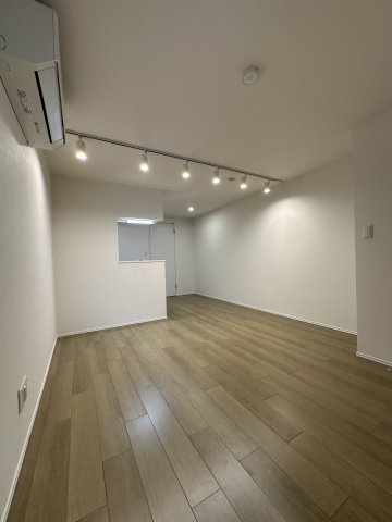 アイリス渋谷の居間・リビング