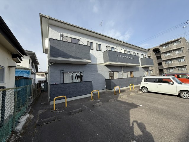 キャッスルエイトの駐車場