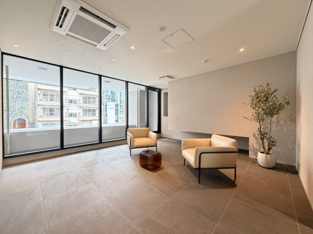 Urban Breeze 恵比寿のロビー
