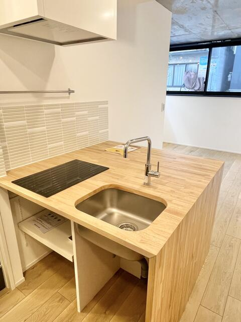 trias144の洗面所|カウンターが広くて使いやすい… 