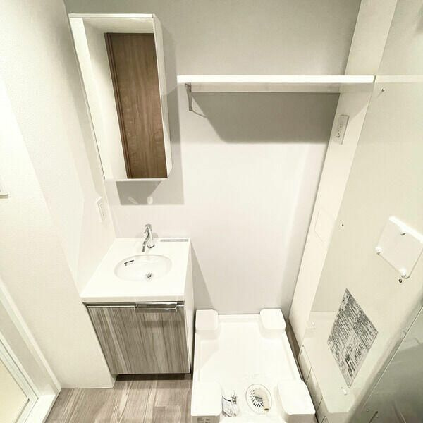 プランドール浅草の独立洗面台