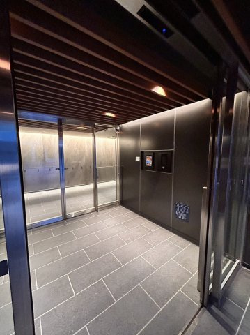 Brillia ist 文京六義園のエントランス