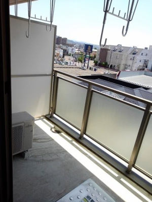 【バルコニー】 | ララフラッツ