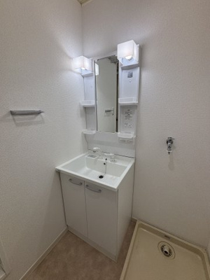 【洗面所】 | シャトレヴェールA棟