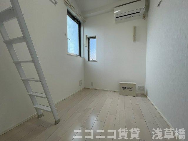 YRoom Ⅱ