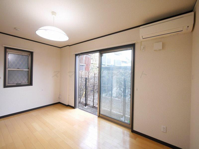 【洋室】 | シュールメゾン戸塚