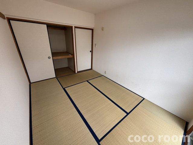 メゾンラフィネの和室