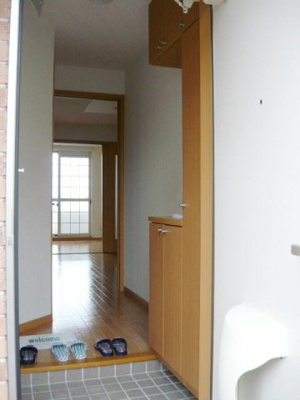 【玄関】 | コリーヌ