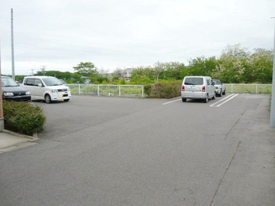 【駐車場】 | コリーヌ