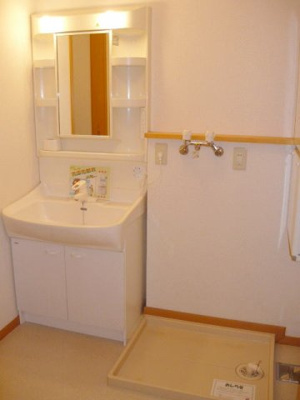 【その他】 | コリーヌ