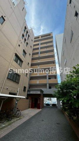 アコール県庁前