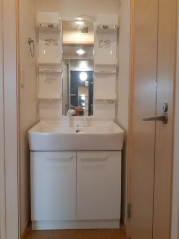 セトル与田の洗面所