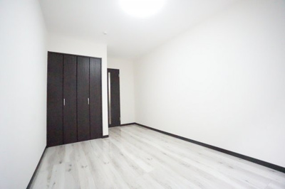 【洋室】 | ヴィラ・アヴェニューⅠ | ※同物件・反転タイプの写真です。