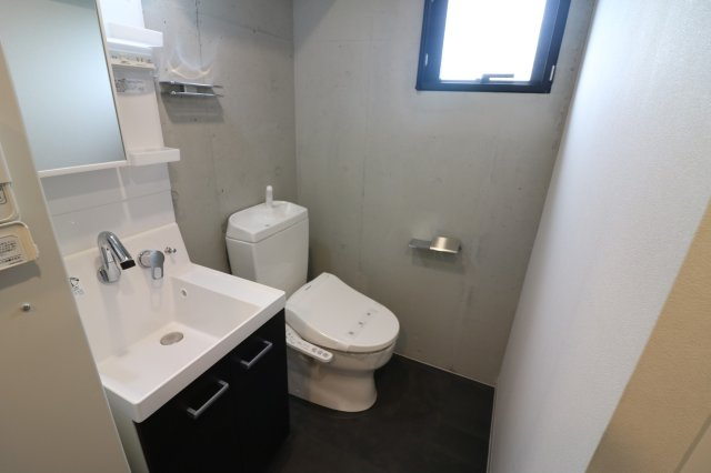 ※同間取り別部屋参考写真となります