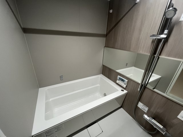 エステ・スクエア成瀬2番館の浴室