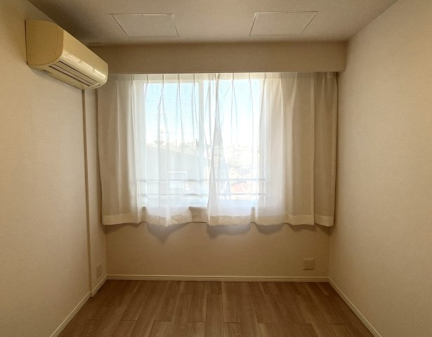 エステ・スクエア成瀬2番館の洋室