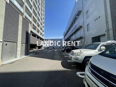 【駐車場】 | エンクレスト空港通り