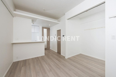 【居間・リビング】 | エンクレスト空港通り