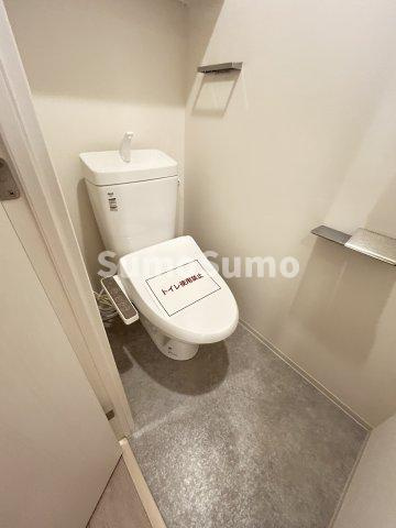 アジールコート都立大学のトイレ|シンプルで使いやすいトイレです