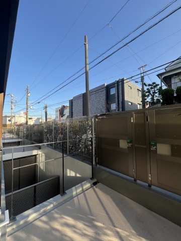 アジールコート都立大学の展望