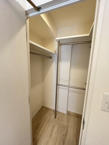 アジールコート都立大学の収納