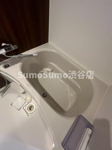 アトリオフラッツ三軒茶屋Northの浴室|日々の暮らしに欠かせないお風呂です
