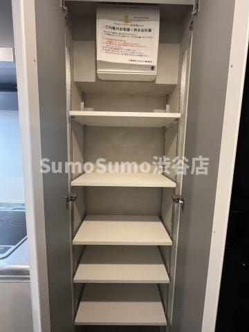 アトリオフラッツ三軒茶屋Northの収納|収納豊富です