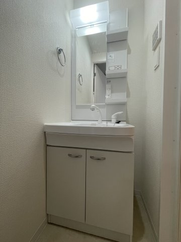 アドバンス難波南ノエルの独立洗面台|アドバンス難波南　独立洗面台