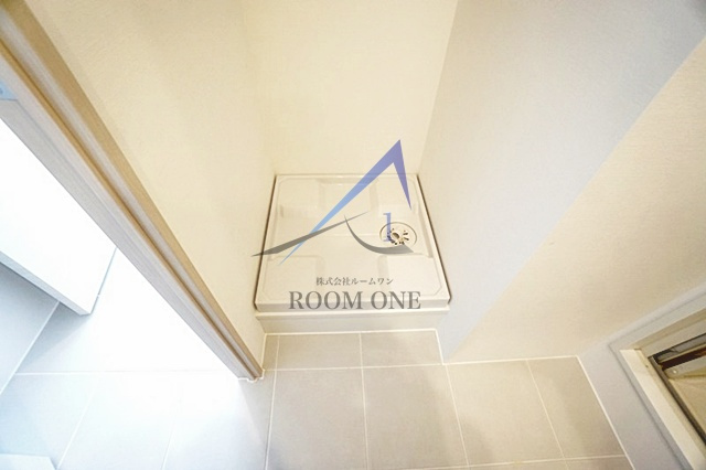 LAPiS下目黒の設備|洗濯機置場です。