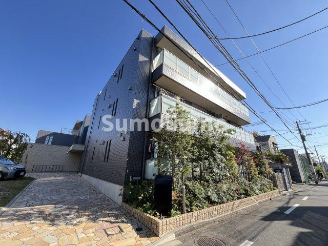 アゼリアガルテン上用賀の外観|外観もきれいです