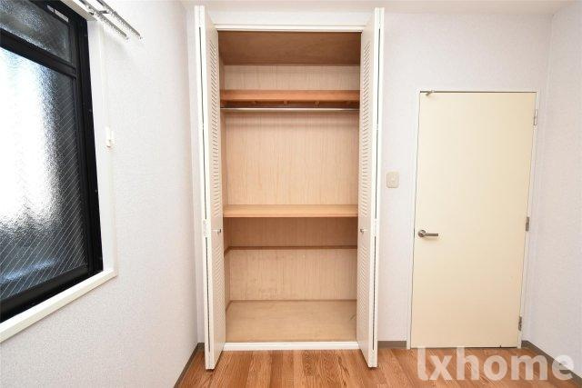 アーバンビレッジ香花園の洋室|落ち着いた色調の洋室です