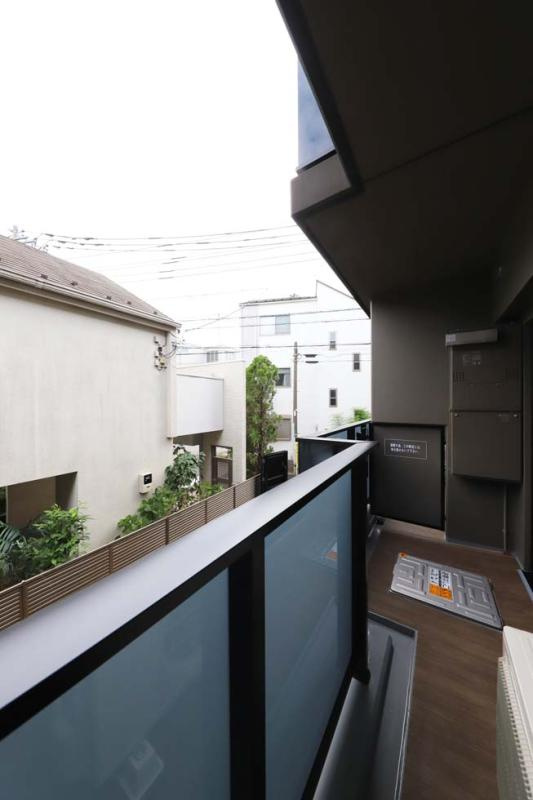 レジデンス桜新町ガーデン　フリーレント　ペット相談　ウォークインクロゼットのバルコニー