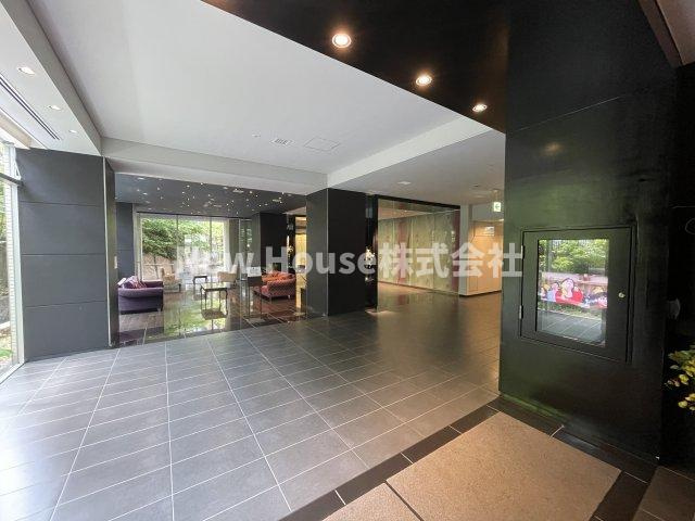 レジディアタワー上池袋（タワー棟）のロビー