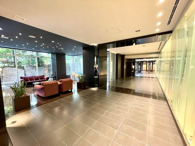 レジディアタワー上池袋（タワー棟）のロビー