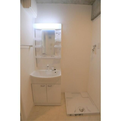 【独立洗面台】 | コンポジット王子 | 独立洗面台です