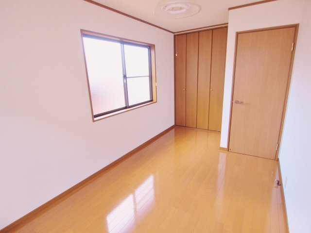 アブニールKの洋室