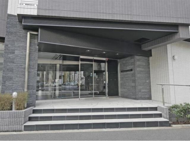 イルフィオーレ都立大学のエントランス