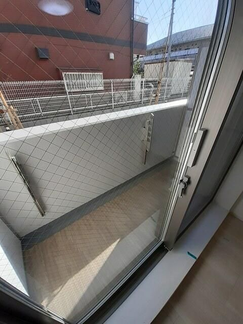 スアヴィス舎人のバルコニー