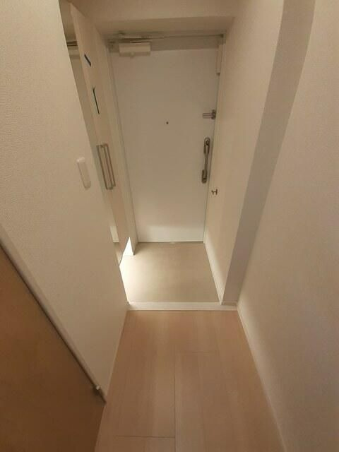 スアヴィス舎人の玄関