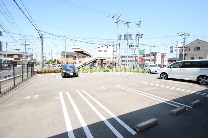 アムシュトラーセの駐車場